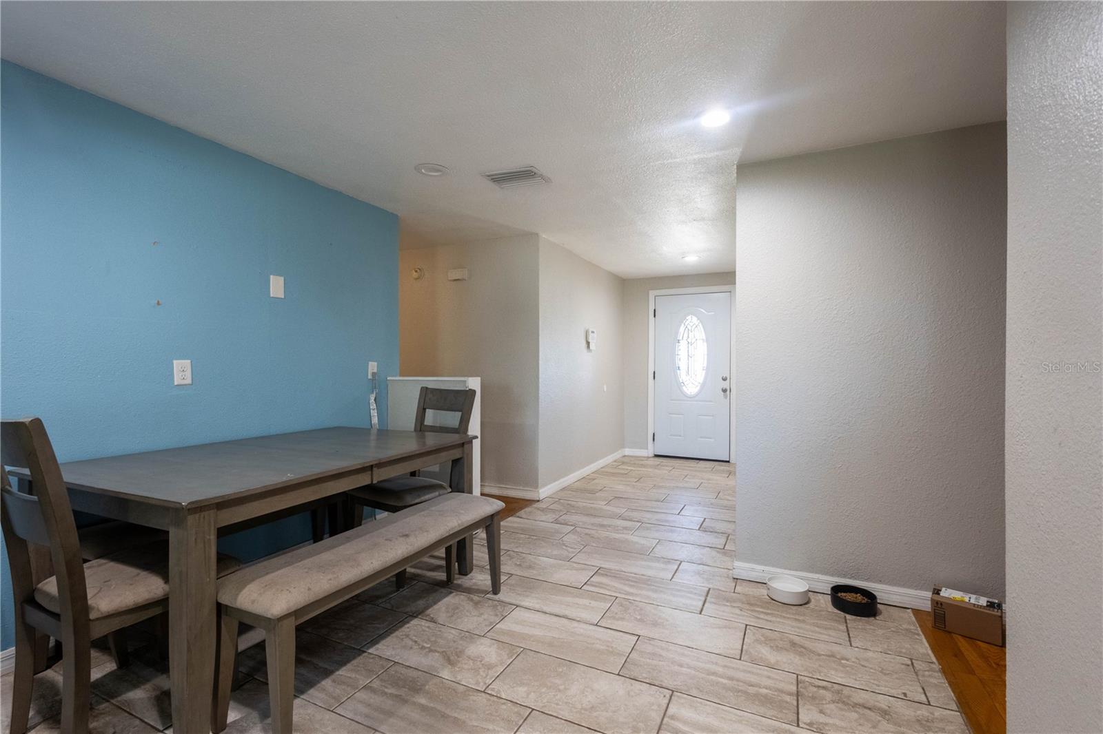 724 Tradewinds Dr Property Photo 4