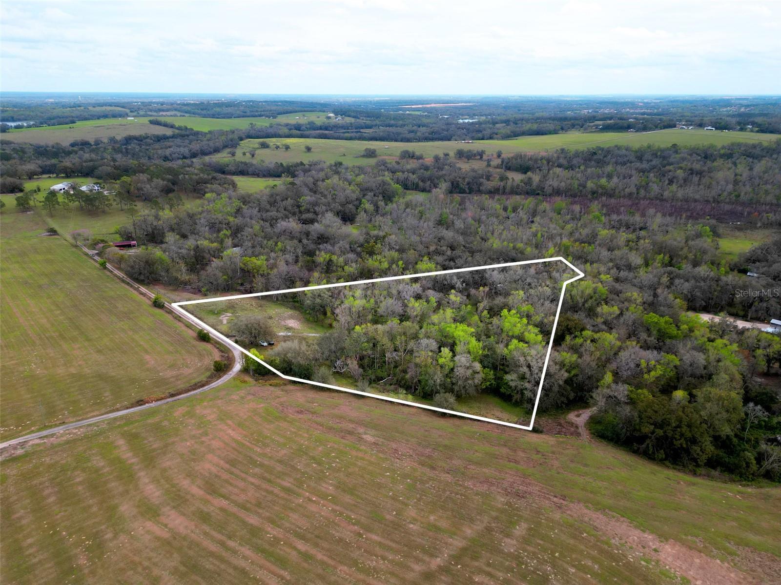 33234 Chipco Ranch Rd Property Photo