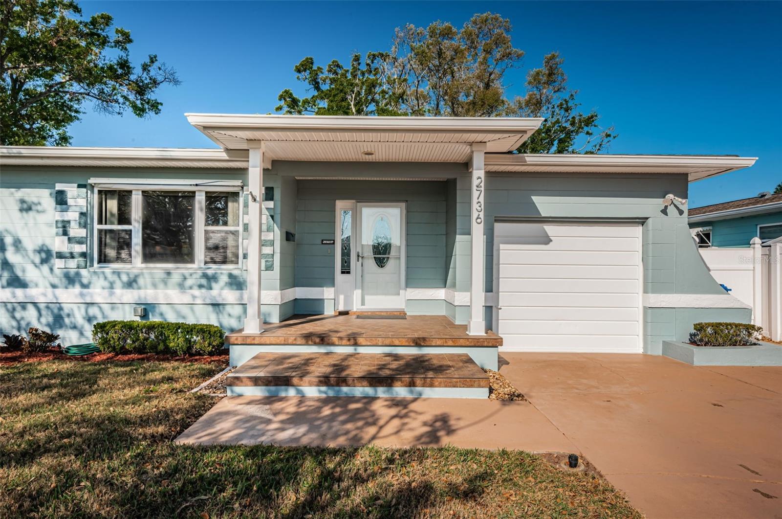 2736 45th Way N Property Photo