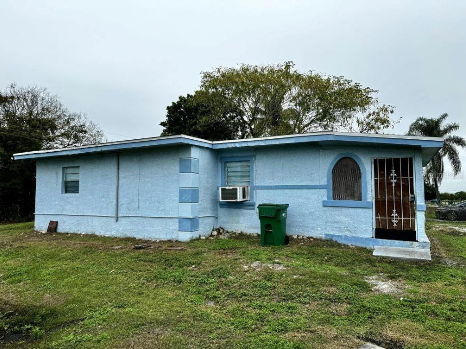 225 Nw 11th Ave Property Photo