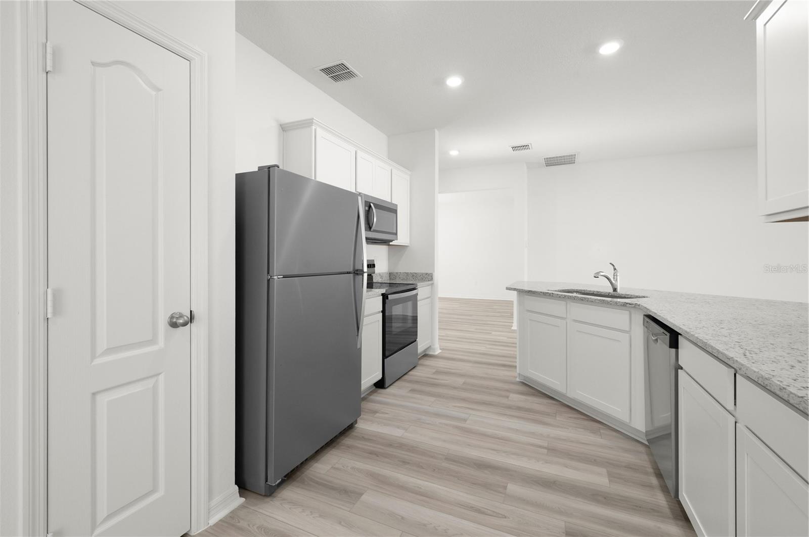 13279 Tula Loop Property Photo 4