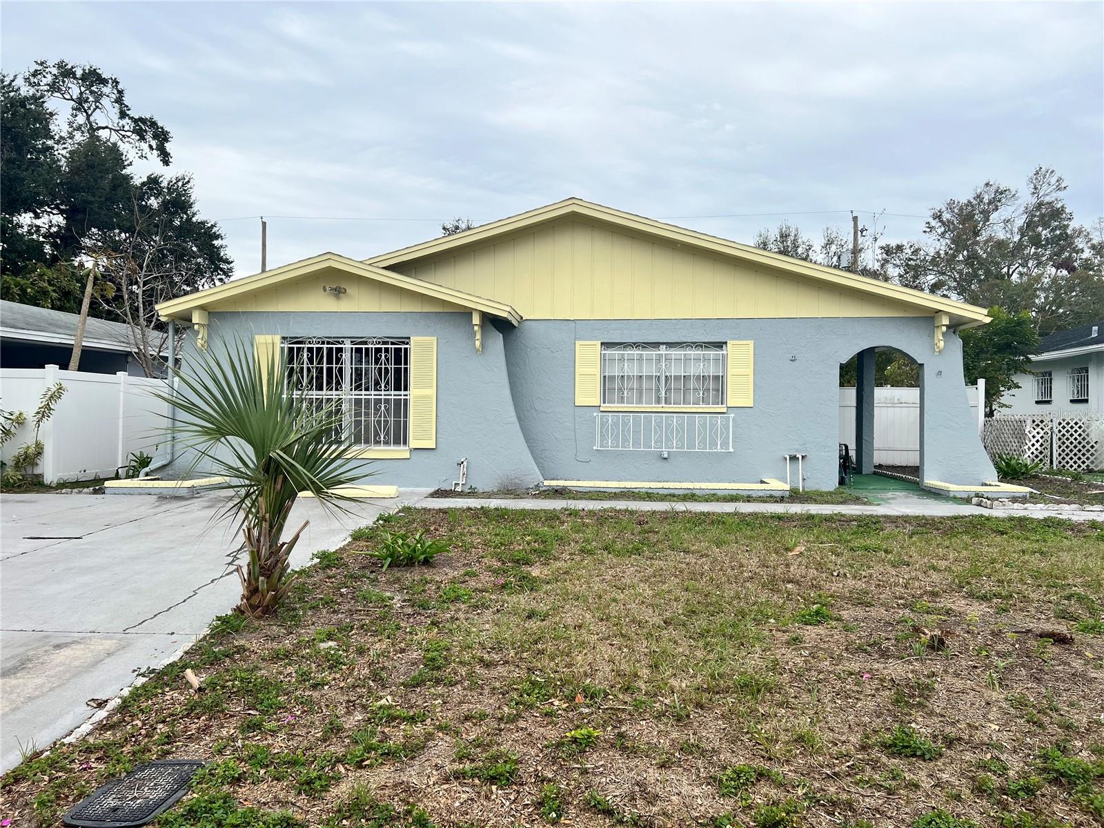 2944 W Beach Property Photo