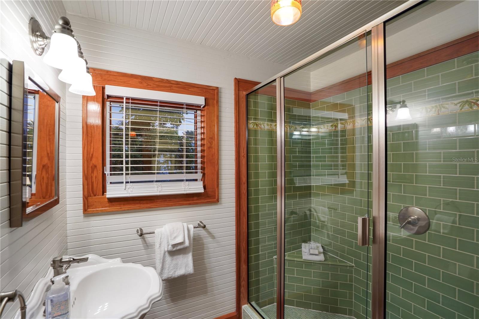 702 Pass A Grille Way Property Photo 32