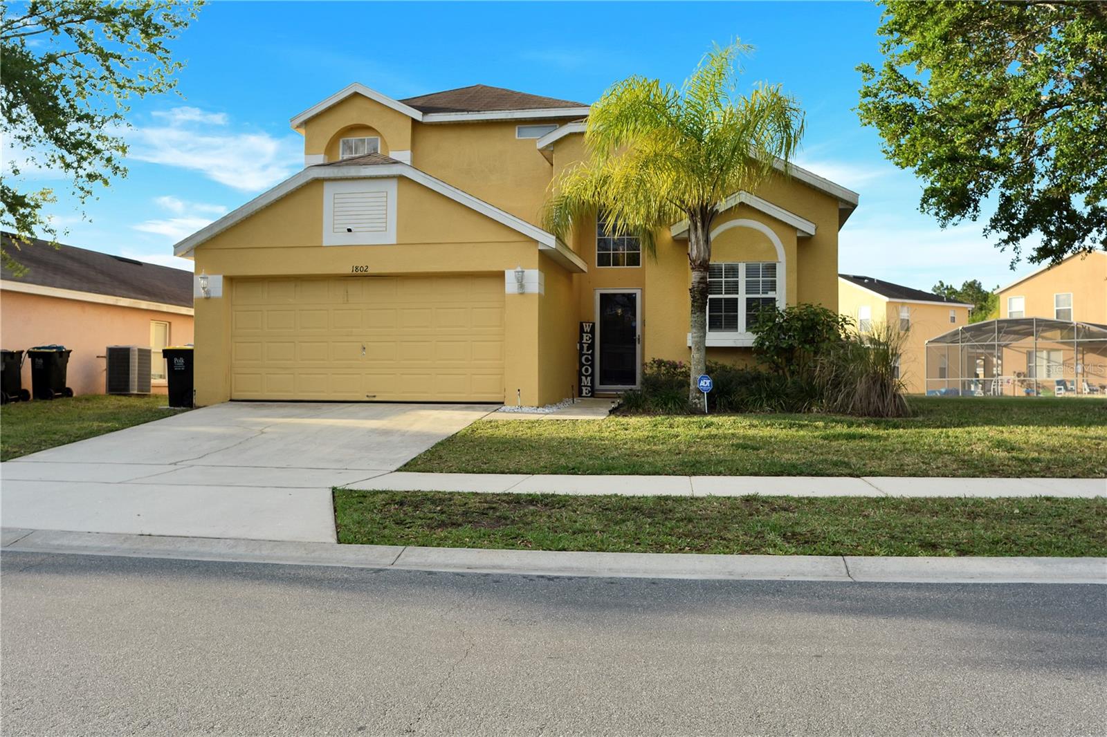 1802 Royal Ridge Dr Property Photo 1