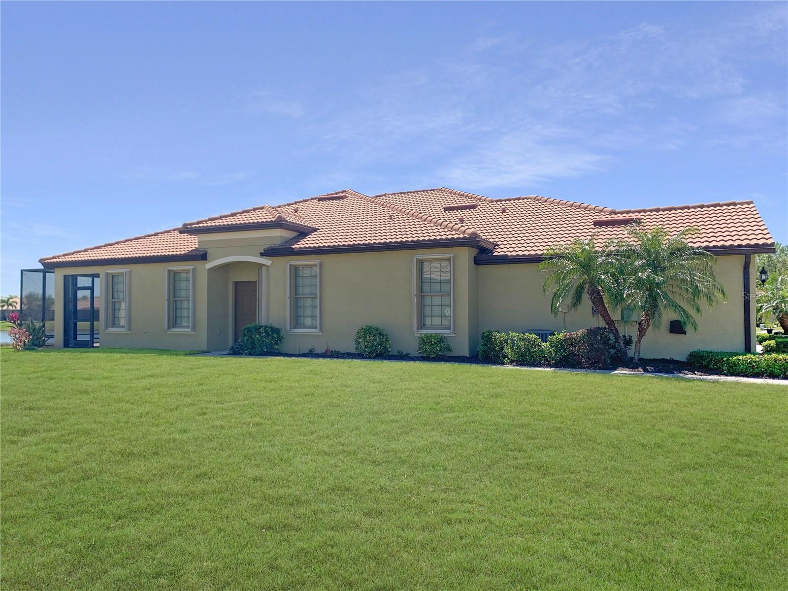 5472 Sunset Falls Dr Property Photo