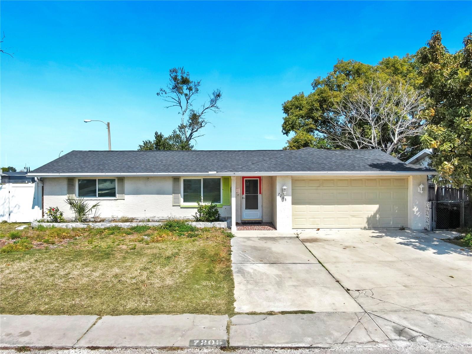 7205 Mayfield Dr Property Photo 1