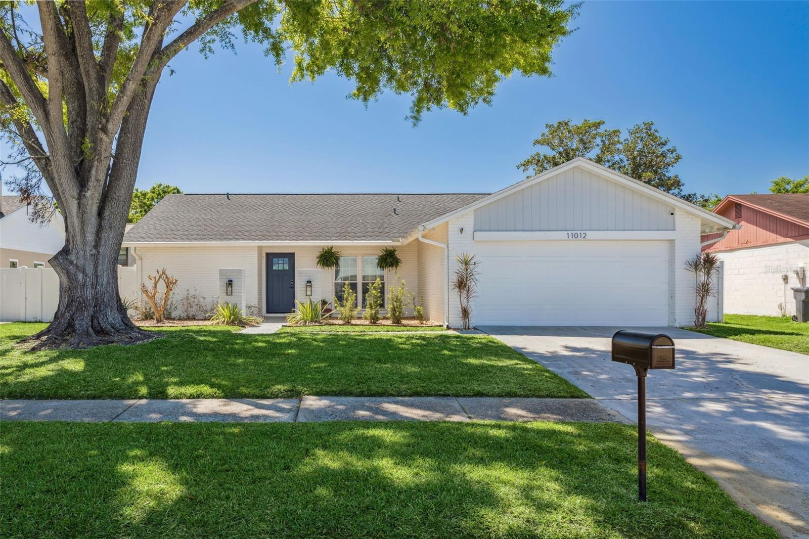 11012 Ashbourne Cir Property Photo