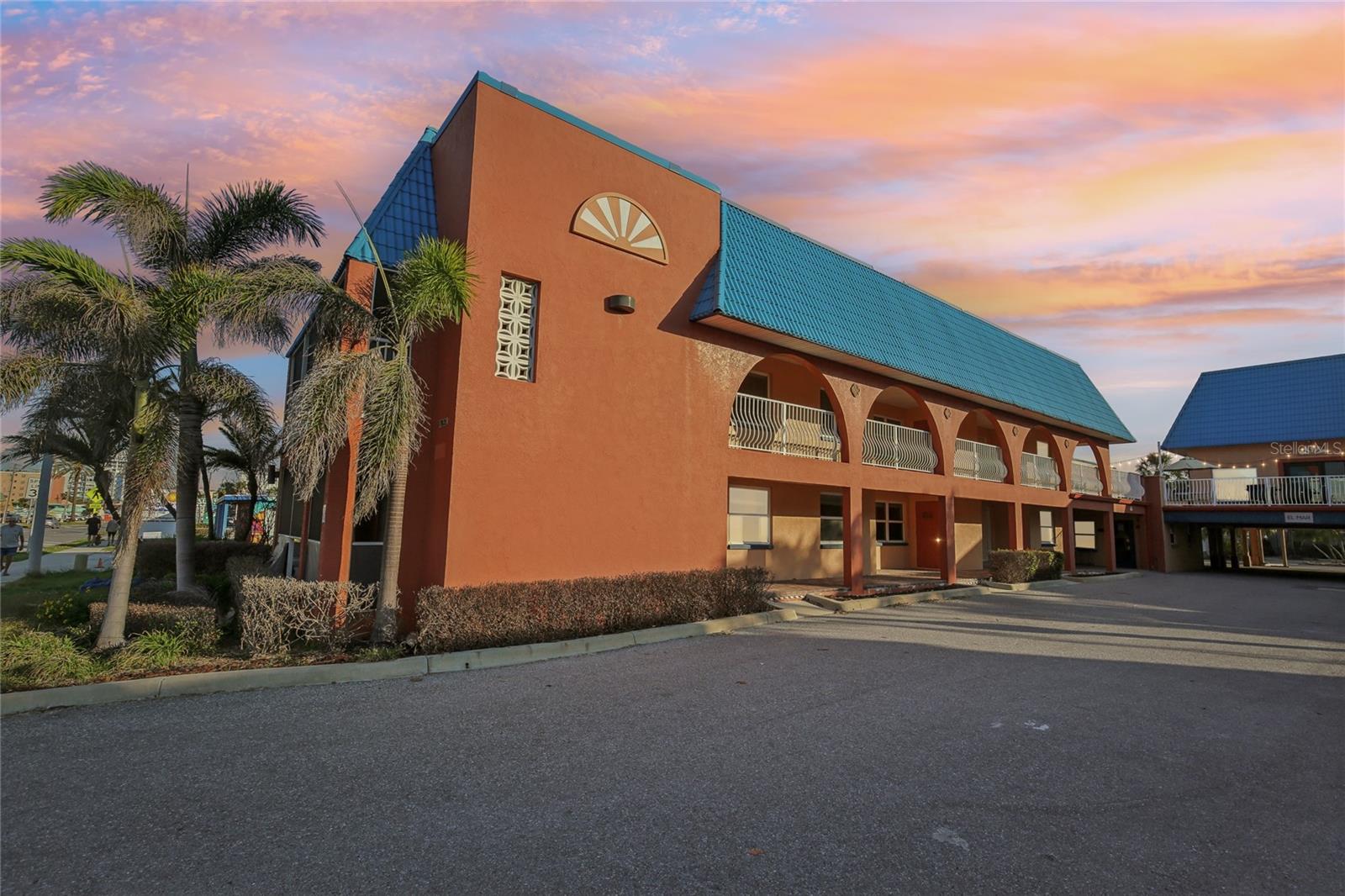 17035 Gulf Blvd #202 Property Photo