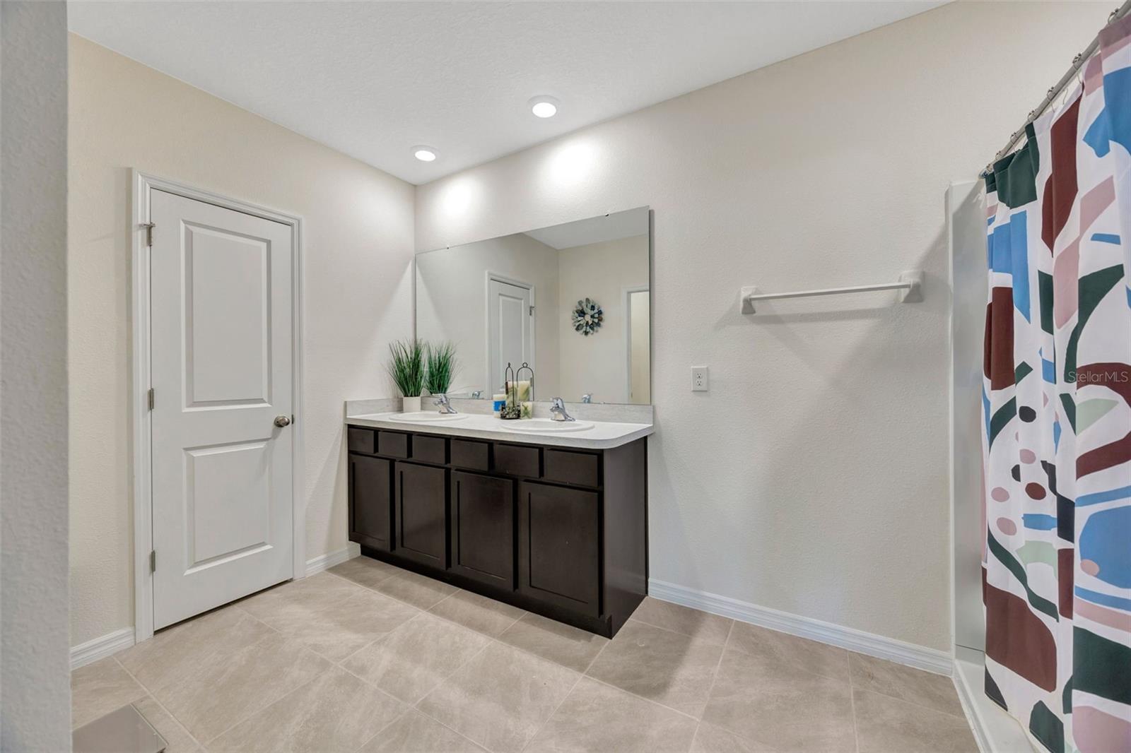 5758 Hollingworth Trl Property Photo 15