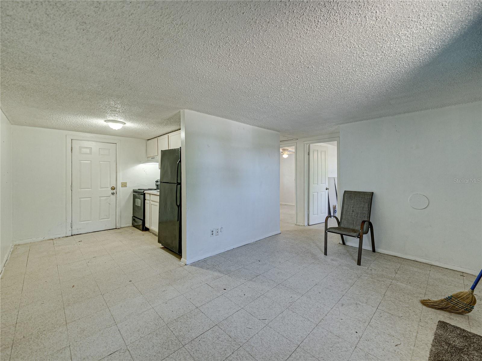 38234 Roosevelt Ave Property Photo 10