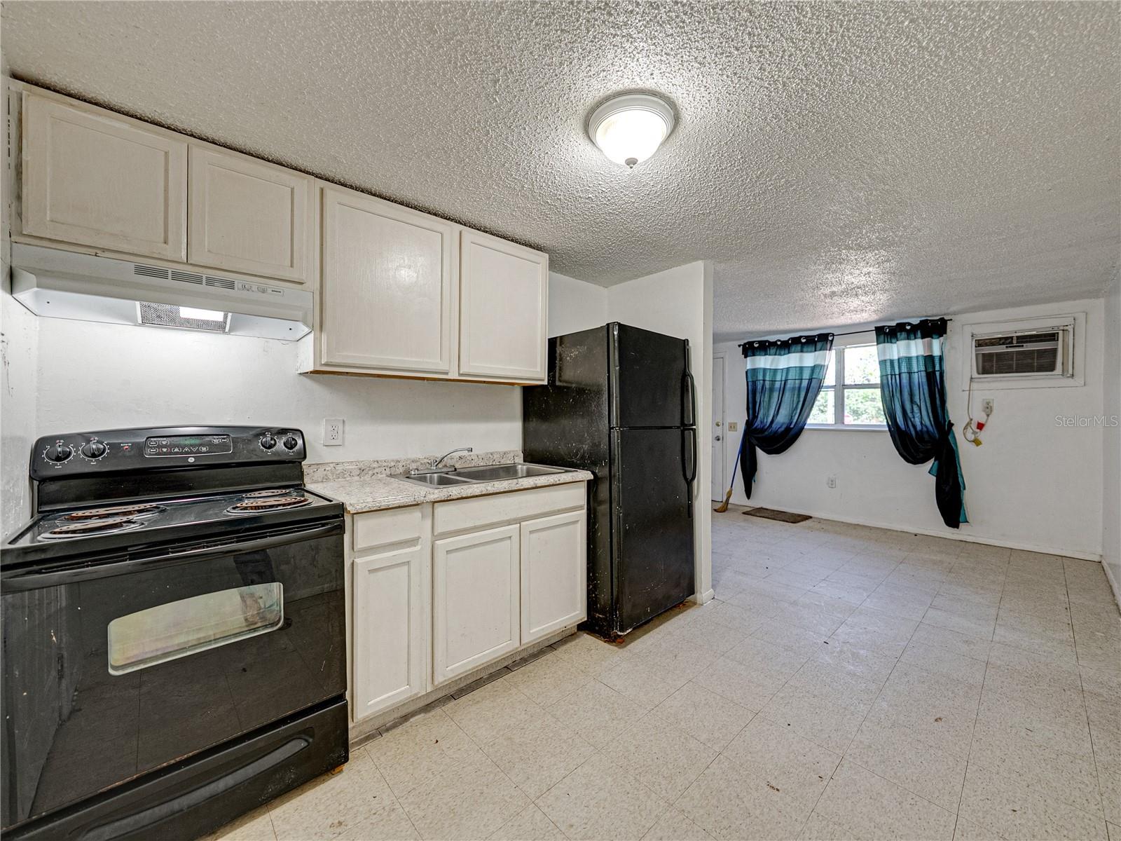 38234 Roosevelt Ave Property Photo 15