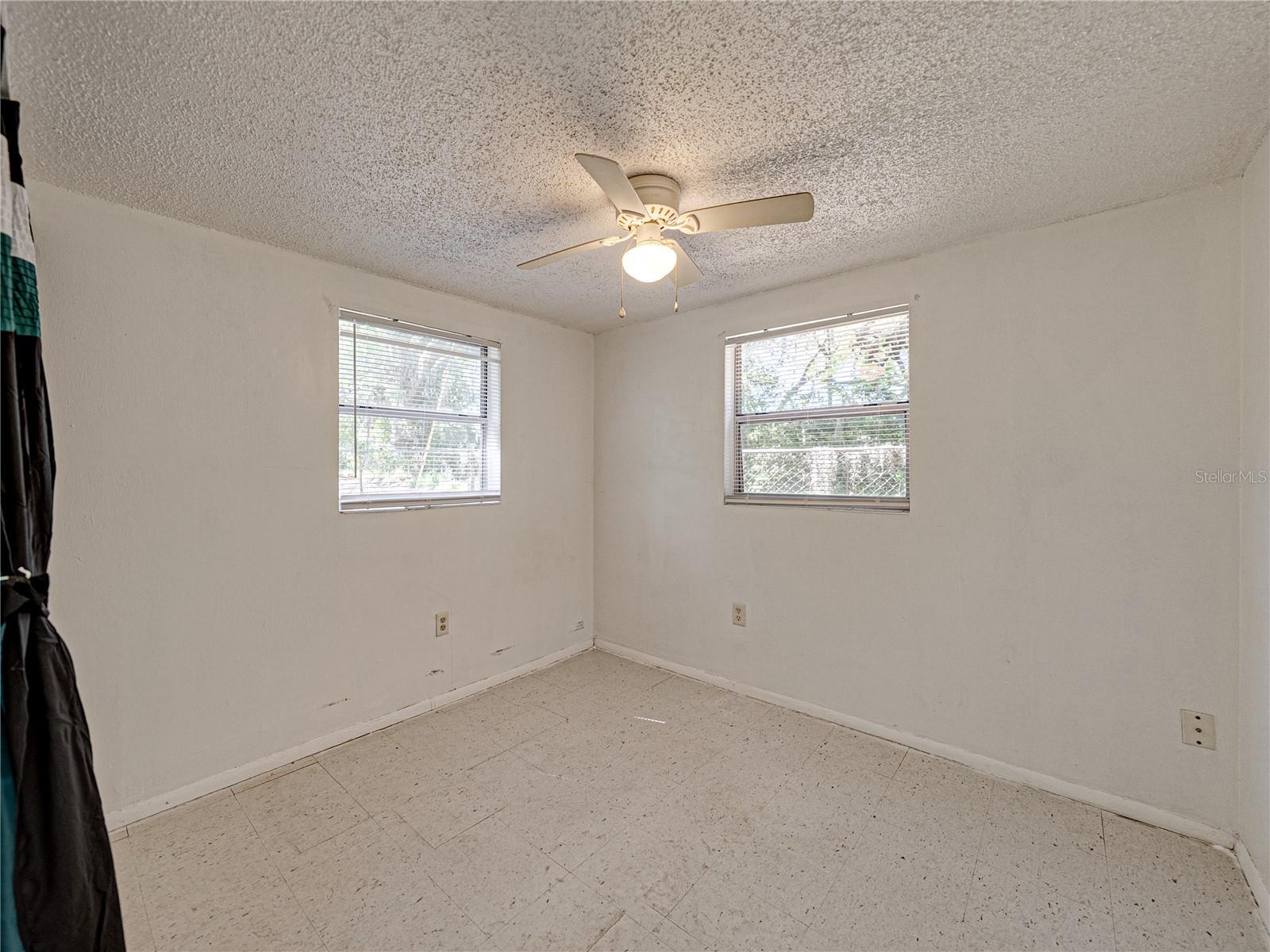 38234 Roosevelt Ave Property Photo 21