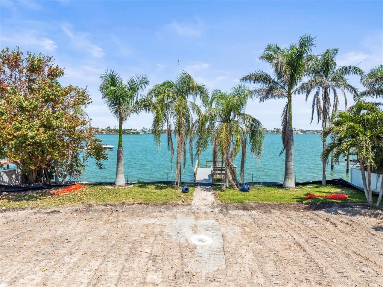 6 Paradise Ln Property Photo 2