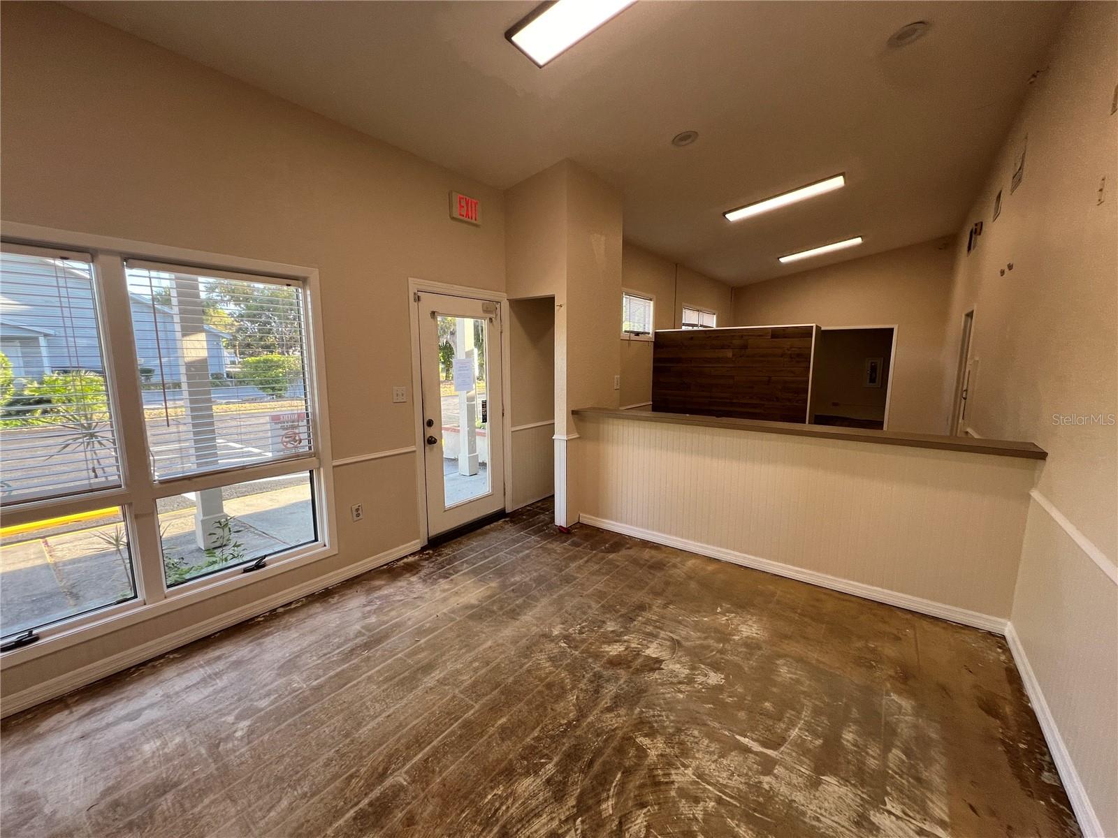 5427 Water St Property Photo 8