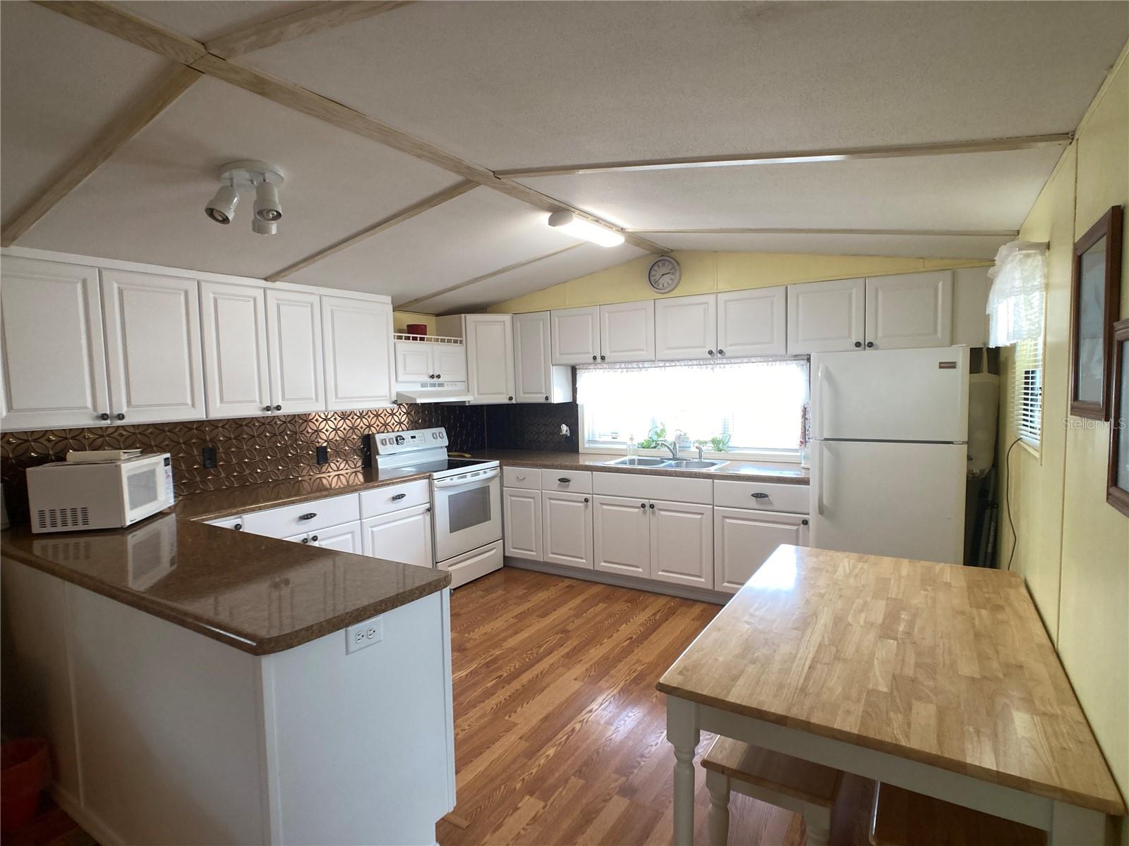 1710 7th St Sw #24 Property Photo 5