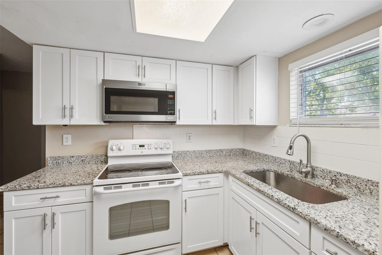 1159 Pinehurst Rd Property Photo 34