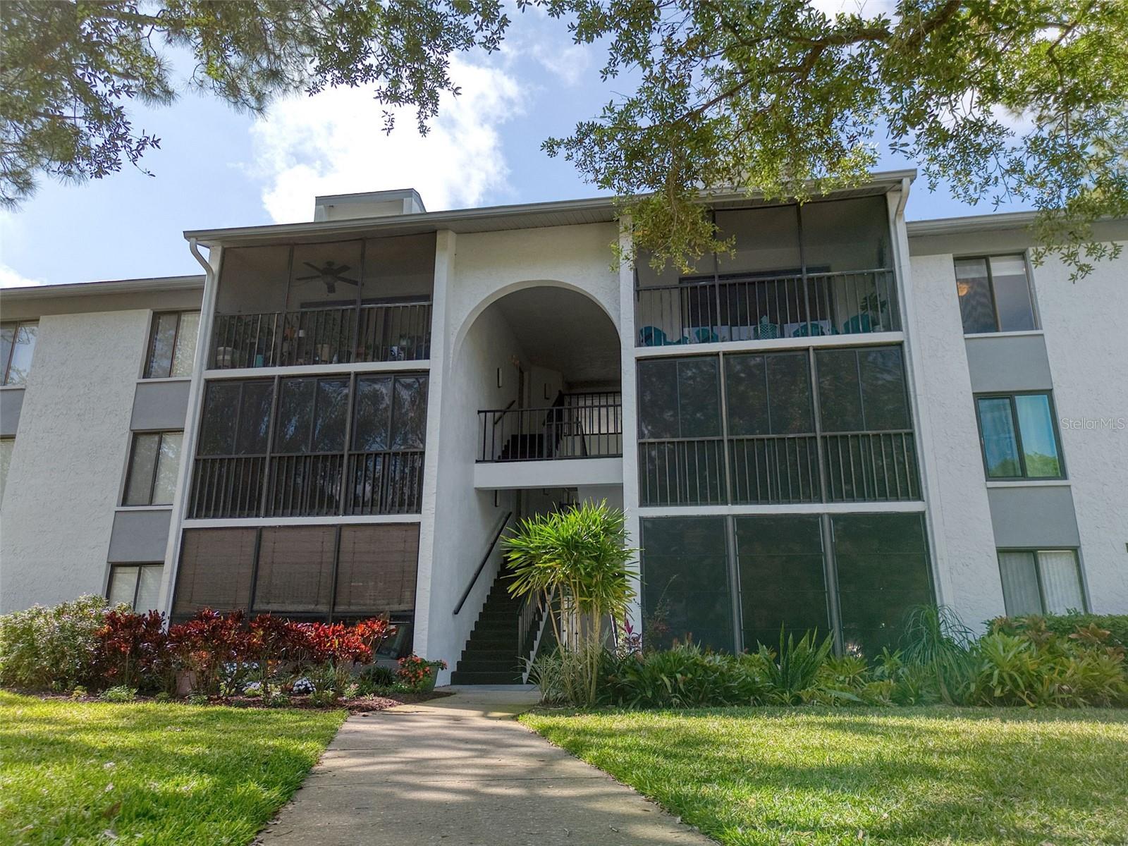 1309 Pine Ridge Cir E #h3 Property Photo 1