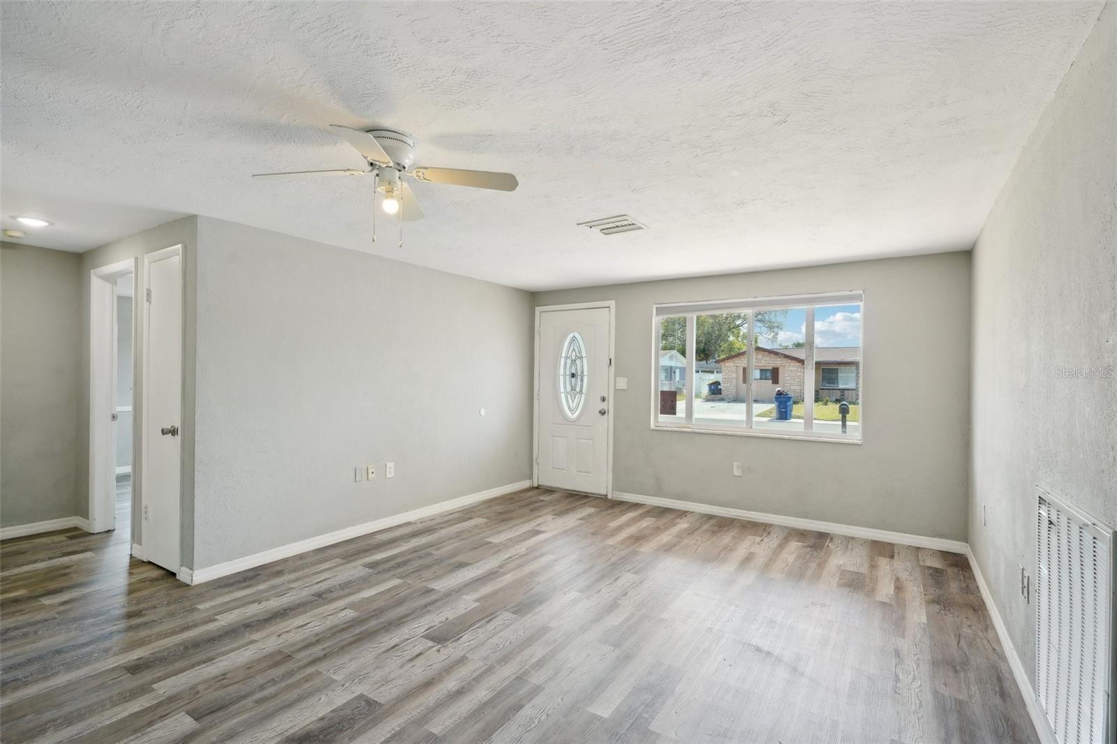 3207 Coldwell Dr Property Photo 9