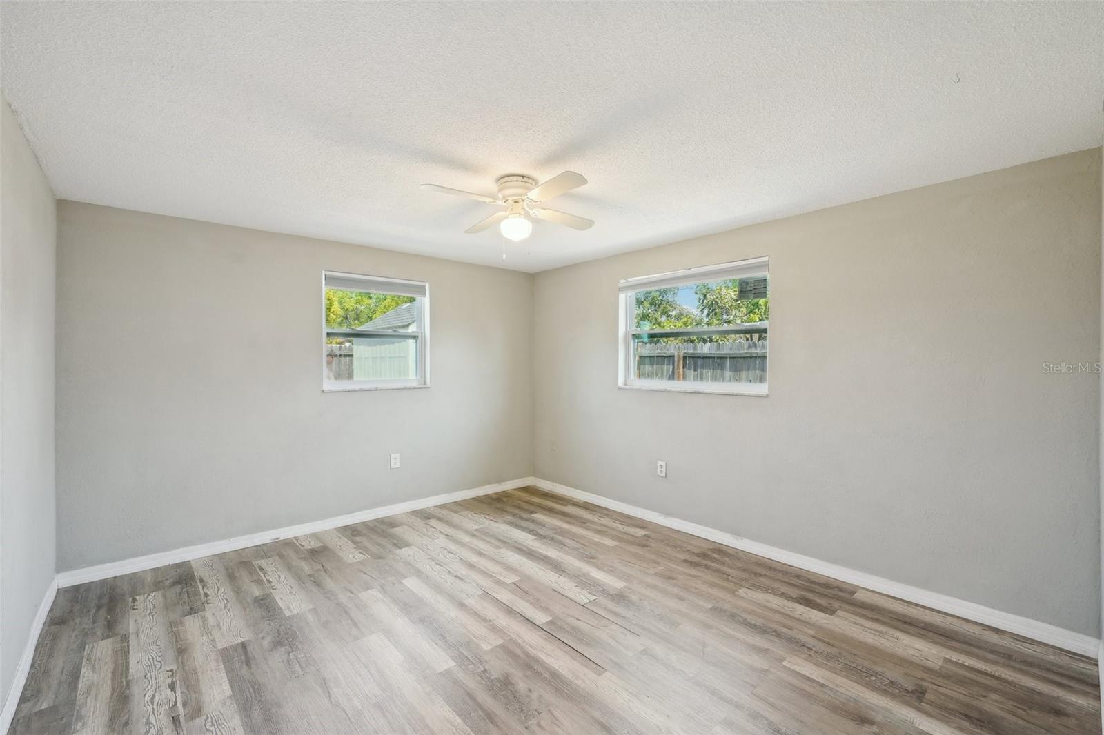 3207 Coldwell Dr Property Photo 23
