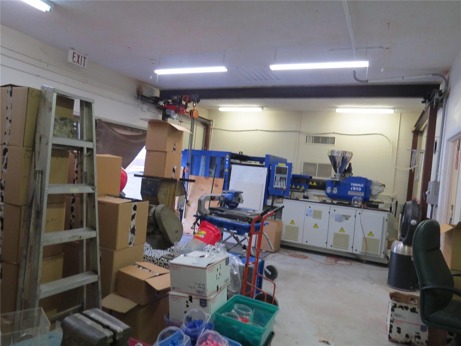 28380 Forbes St Property Photo 5