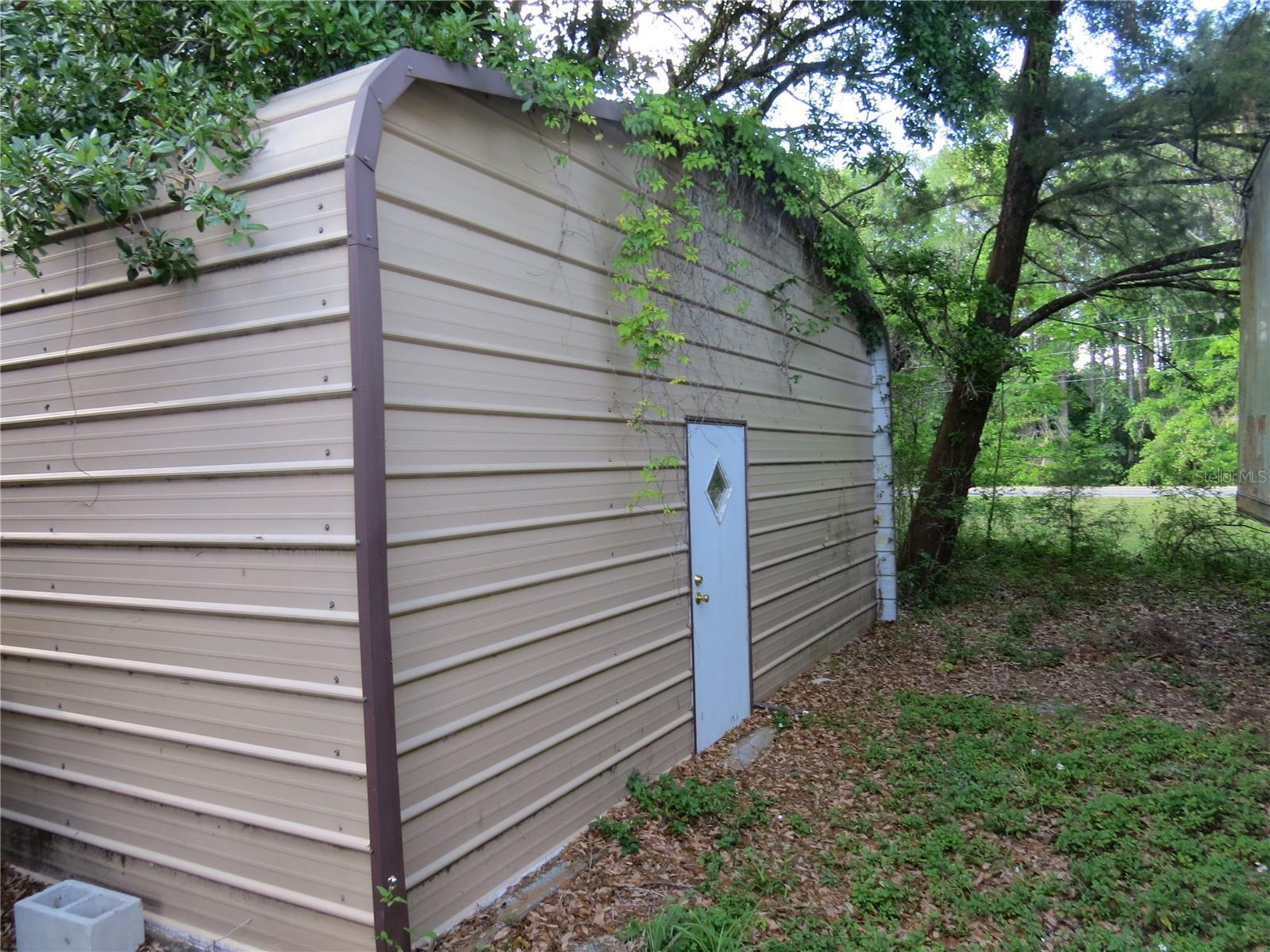 28380 Forbes St Property Photo 10