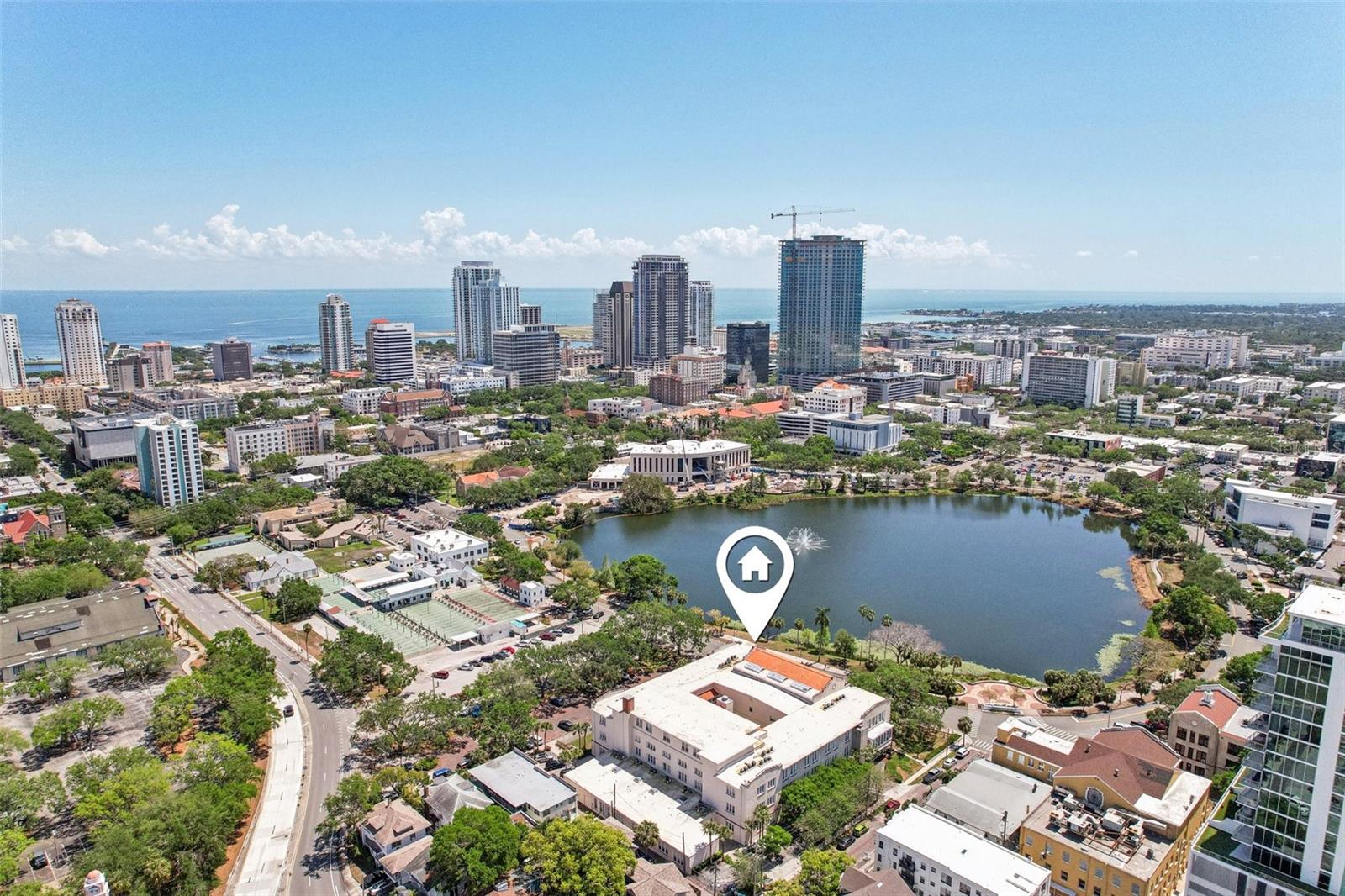 701 Mirror Lake Condo Real Estate Listings Main Image