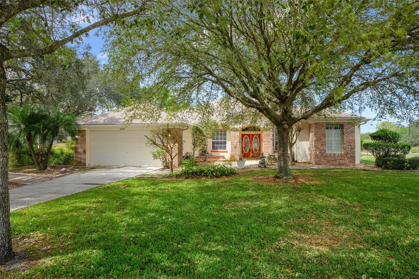18241 Autumn Lake Blvd Property Photo 1