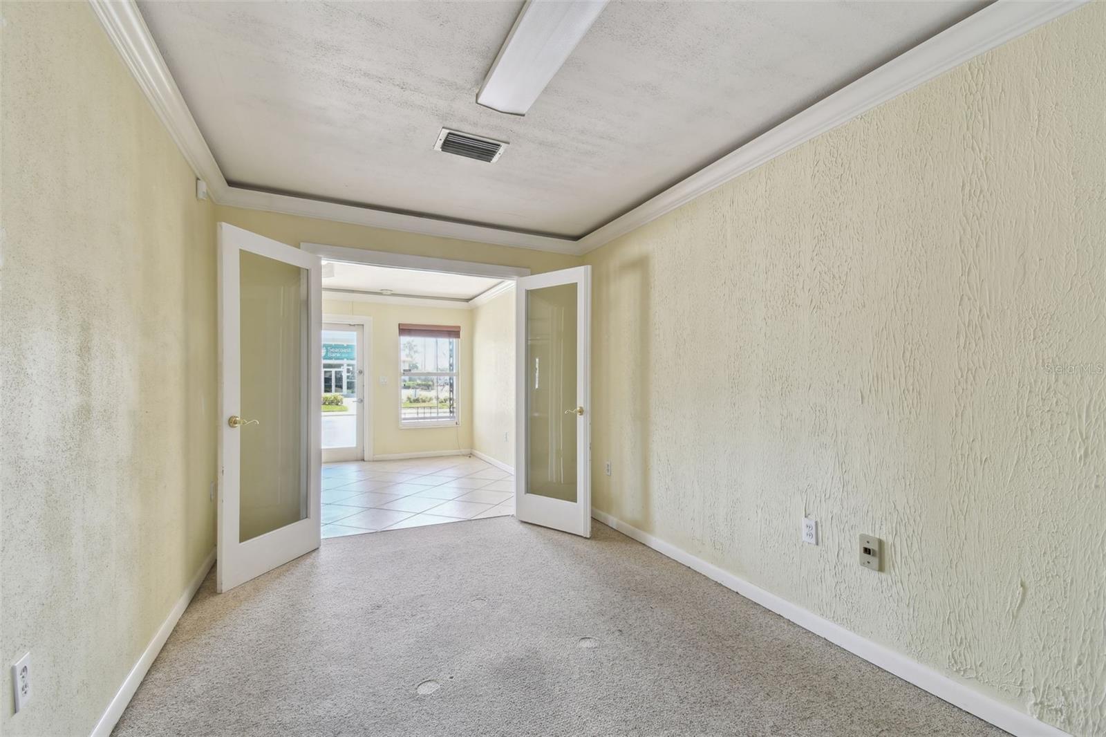 3019 W Azeele St Property Photo 41