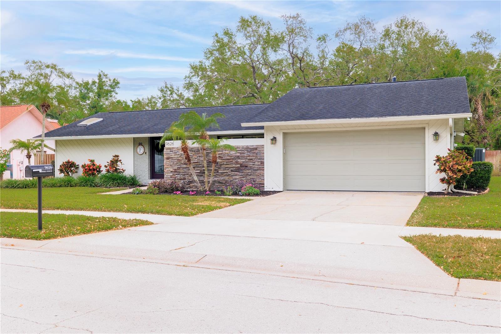 9626 Leeward Ave Property Photo 1