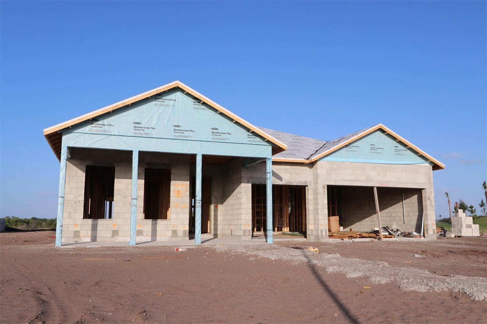 18057 Foxtail Loop Property Photo 1
