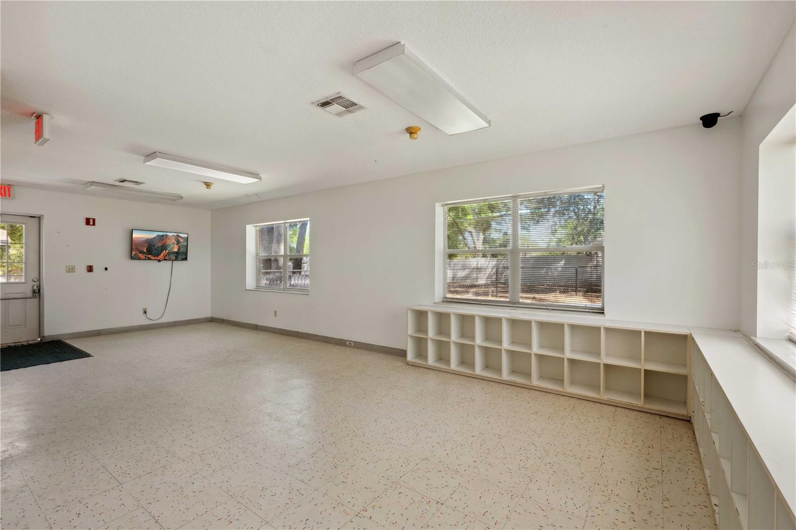 38022 River Rd Property Photo 30