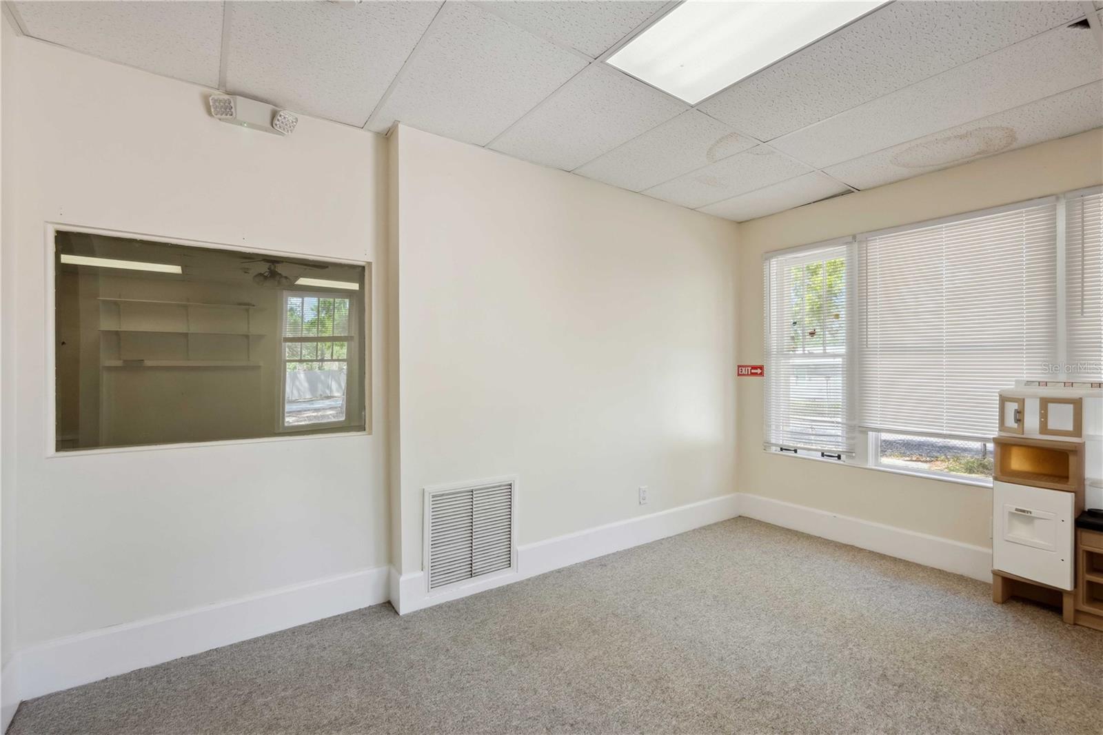 38022 River Rd Property Photo 38
