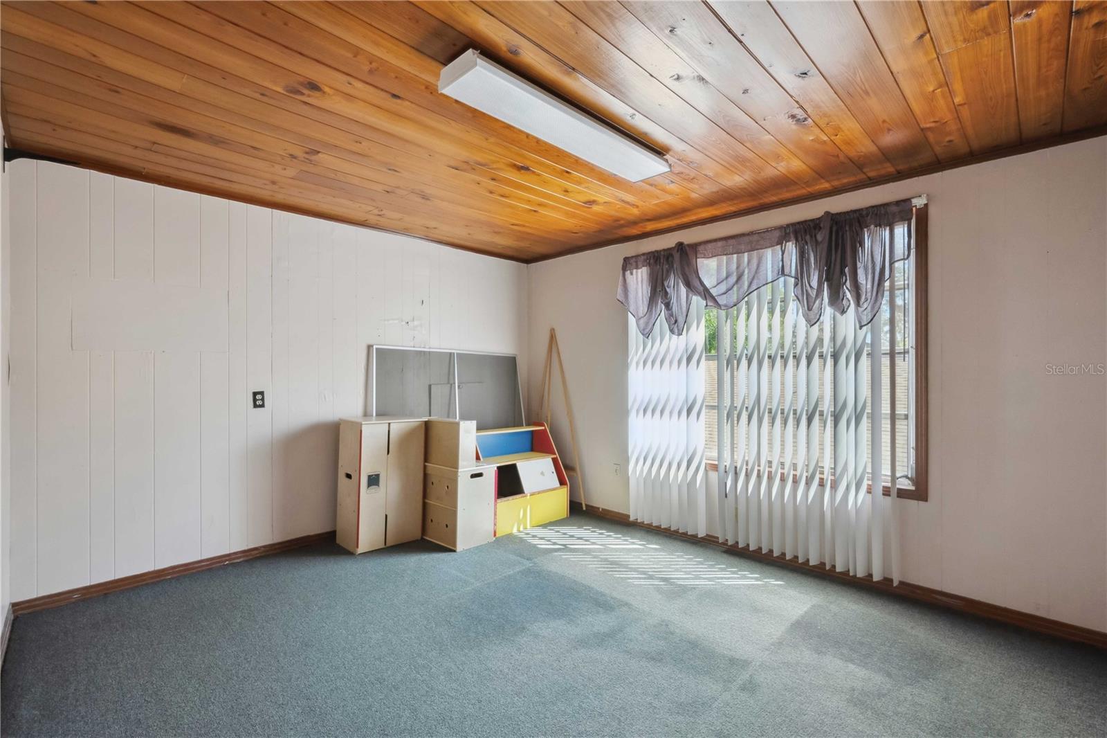 38022 River Rd Property Photo 46
