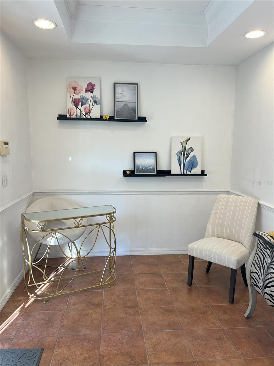 11049 Countryway Blvd Property Photo 5