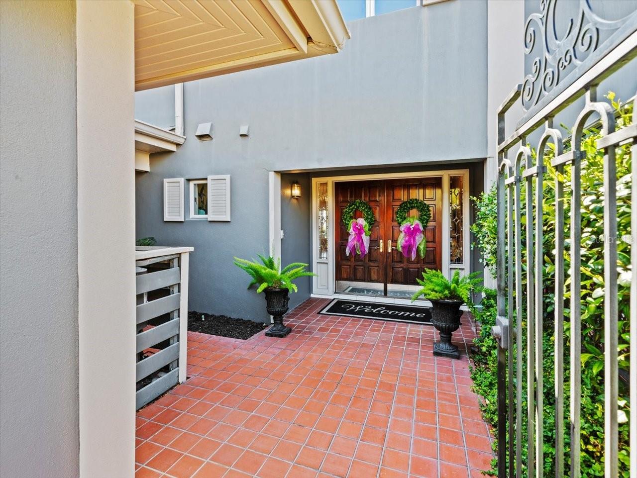 2087 Edgewater Dr #c Property Photo 12