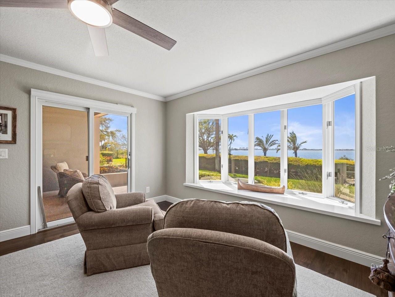 2087 Edgewater Dr #c Property Photo 30