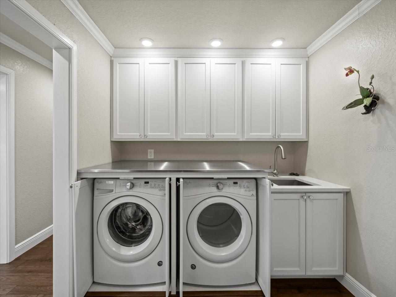 2087 Edgewater Dr #c Property Photo 39