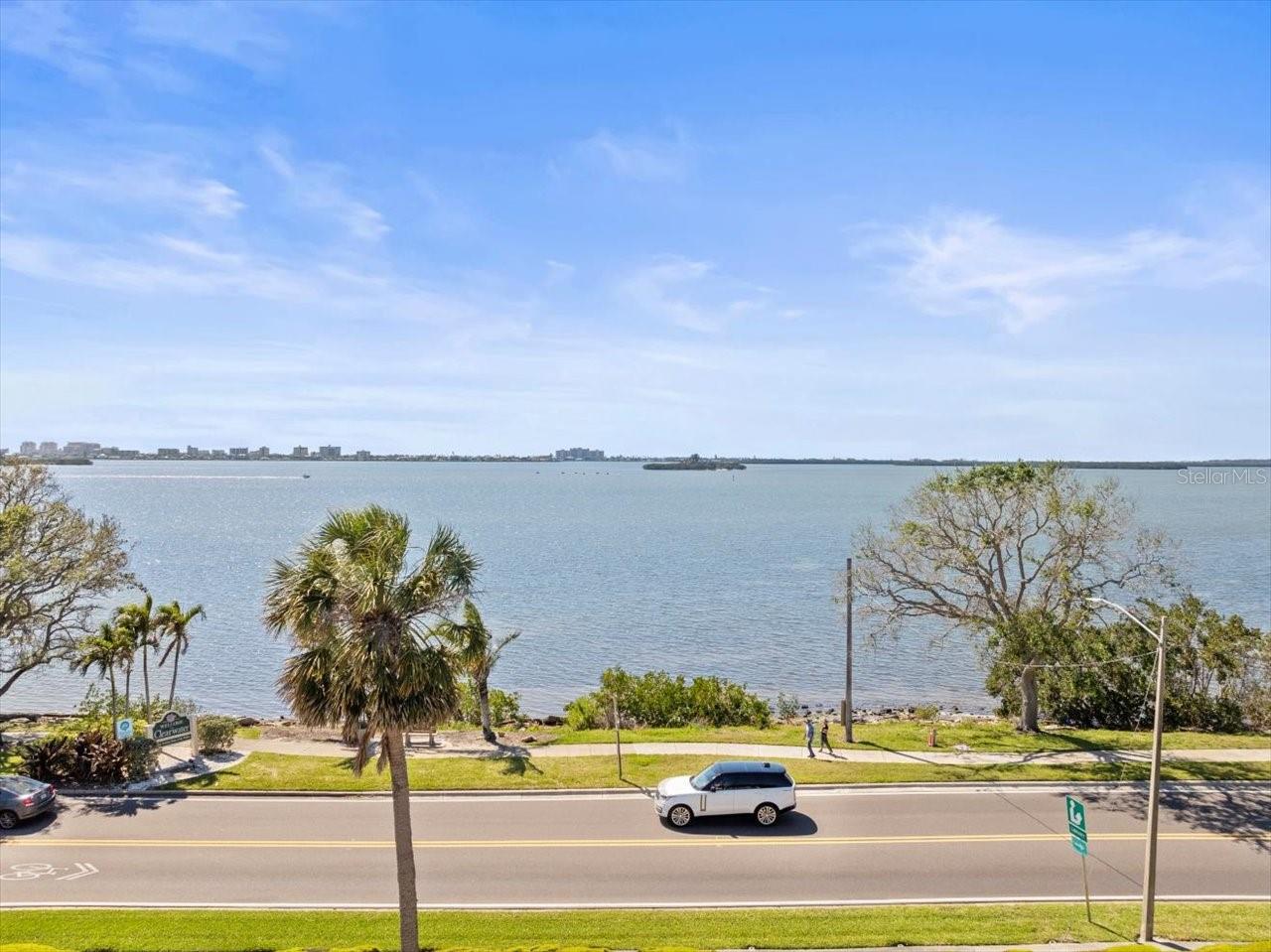 2087 Edgewater Dr #c Property Photo 48