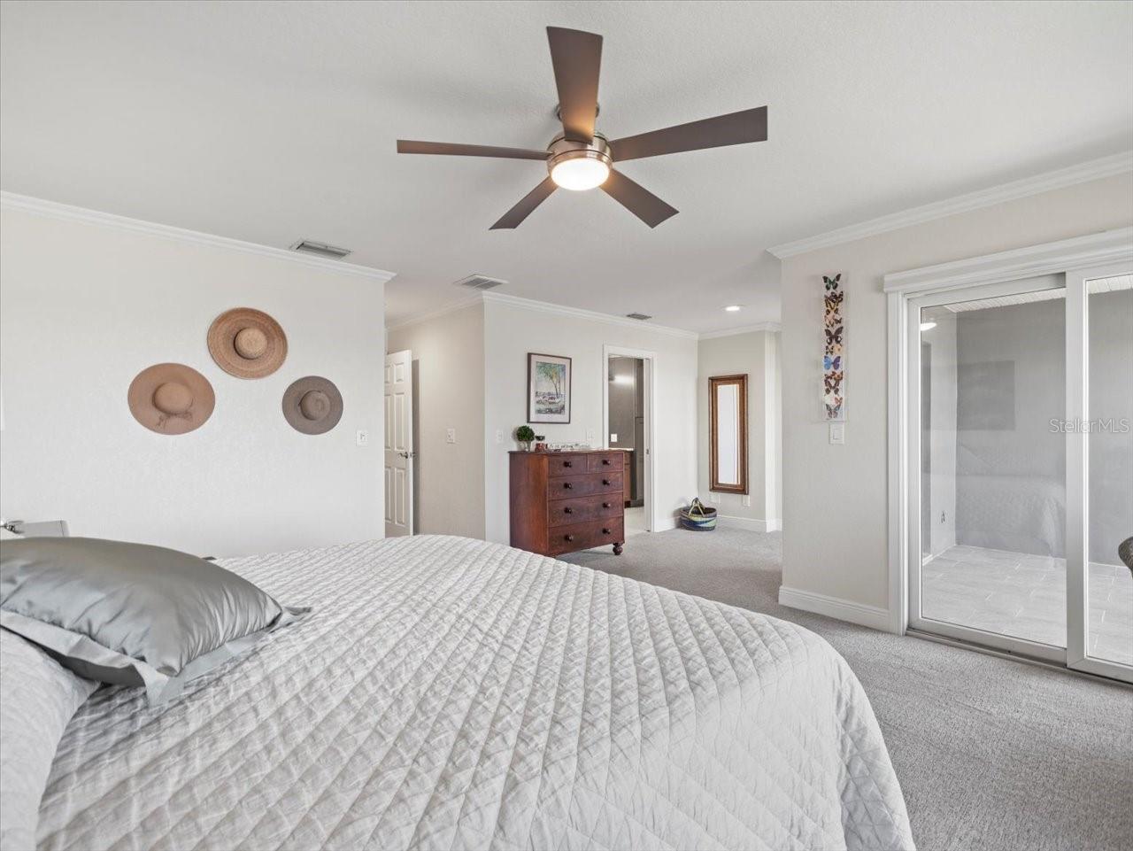 2087 Edgewater Dr #c Property Photo 51