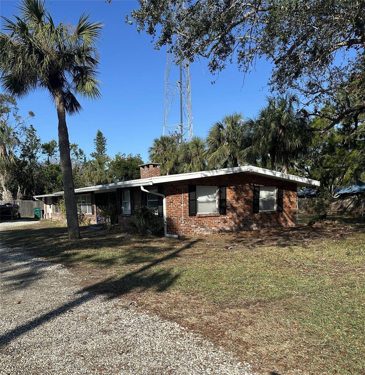 10345 Ne San Martin Blvd Property Photo 6