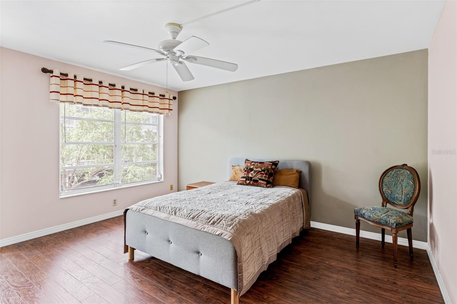 147 Bluff View Dr #206 Property Photo 16