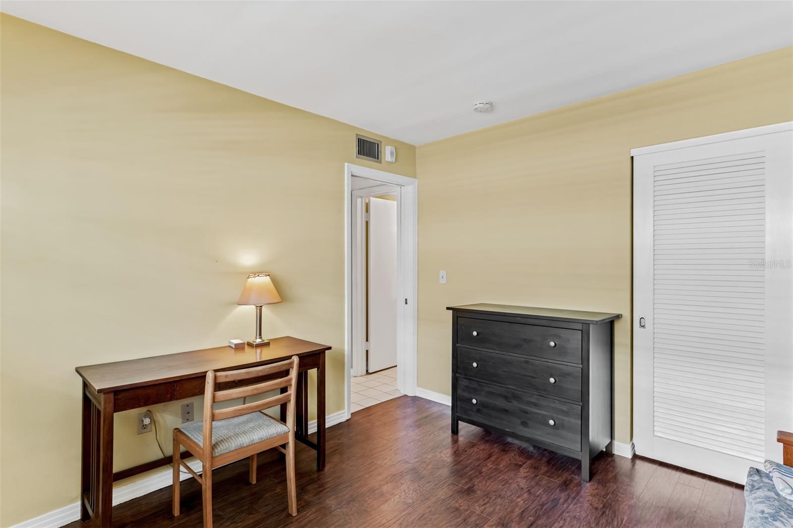 147 Bluff View Dr #206 Property Photo 28