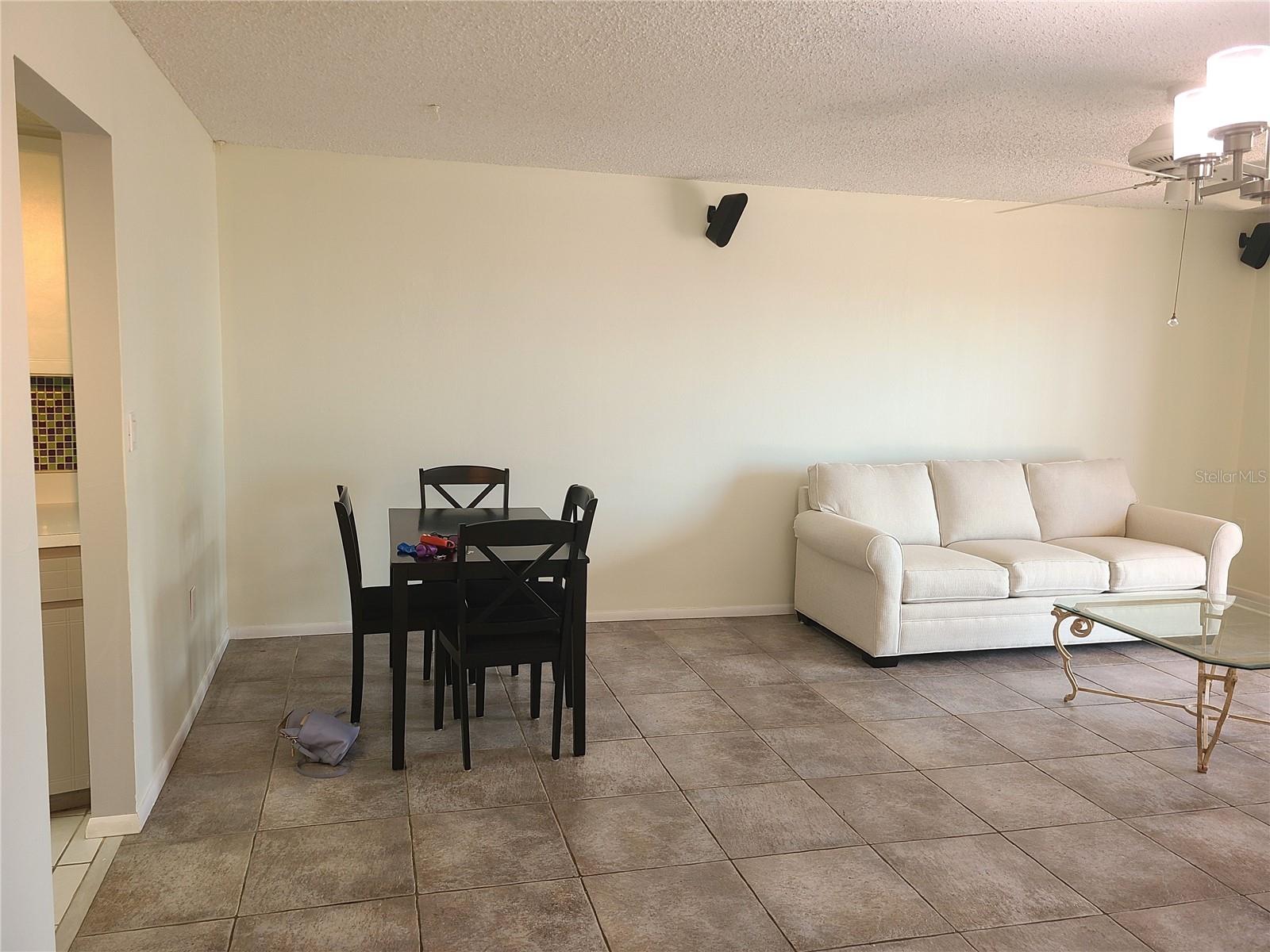 7430 Sunshine Skyway Ln S #305 Property Photo 9