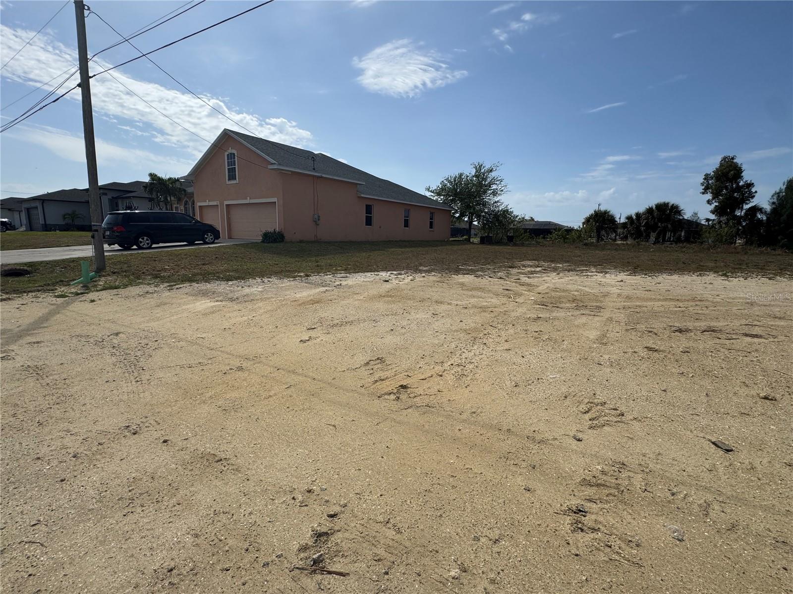 332 Ne 9th St Property Photo