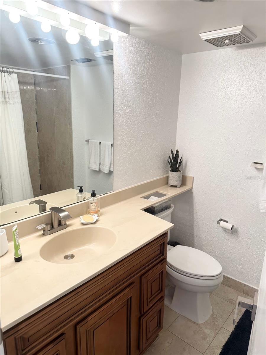400 Island Way #206 Property Photo 20