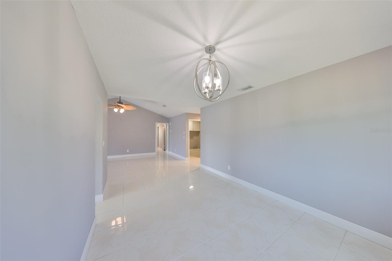 1806 Wolf Laurel Dr Property Photo 35