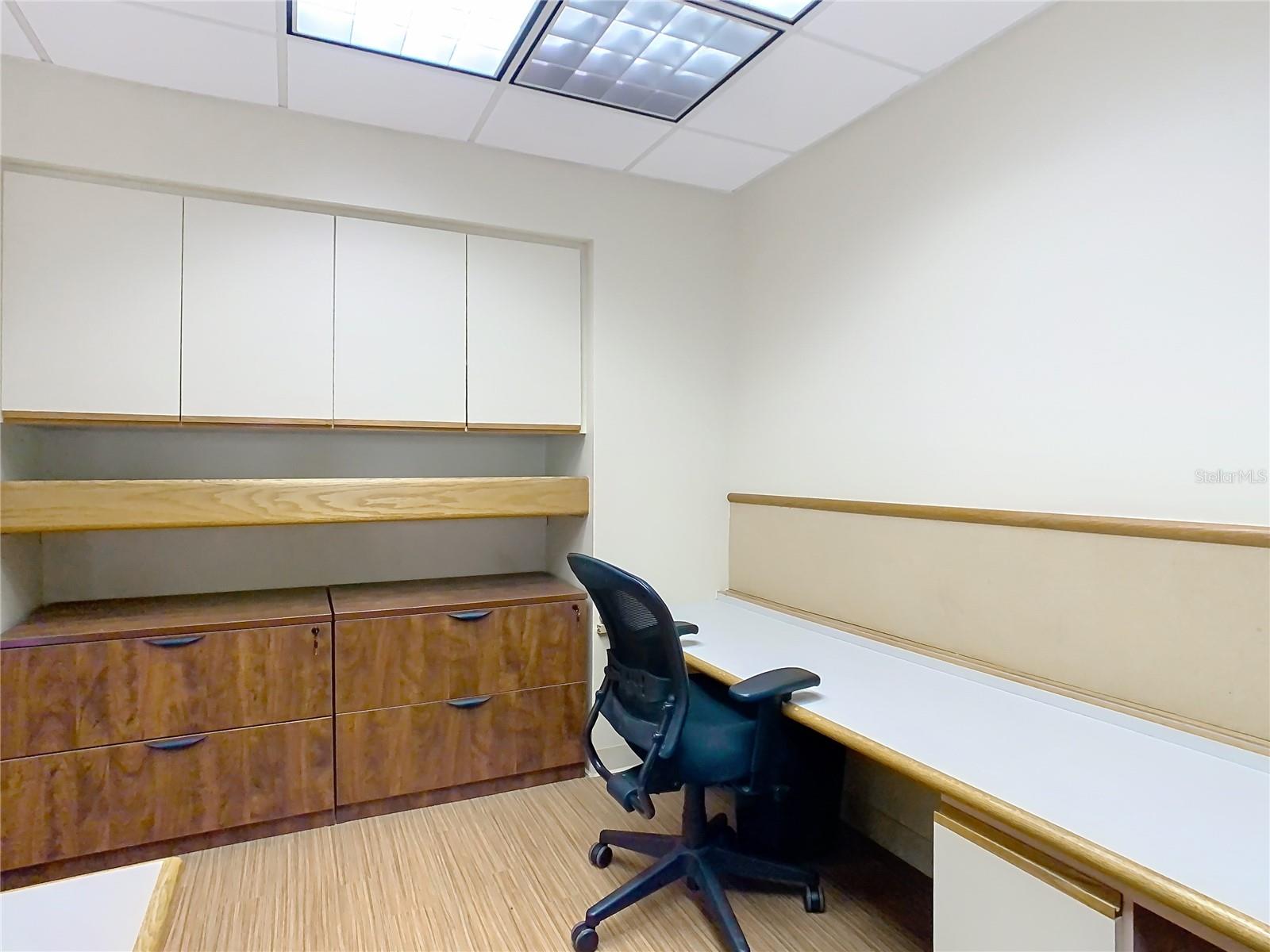 3333 W Kennedy Blvd #201 Property Photo 16