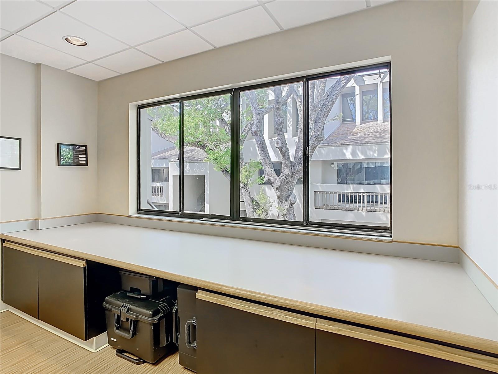3333 W Kennedy Blvd #201 Property Photo 19