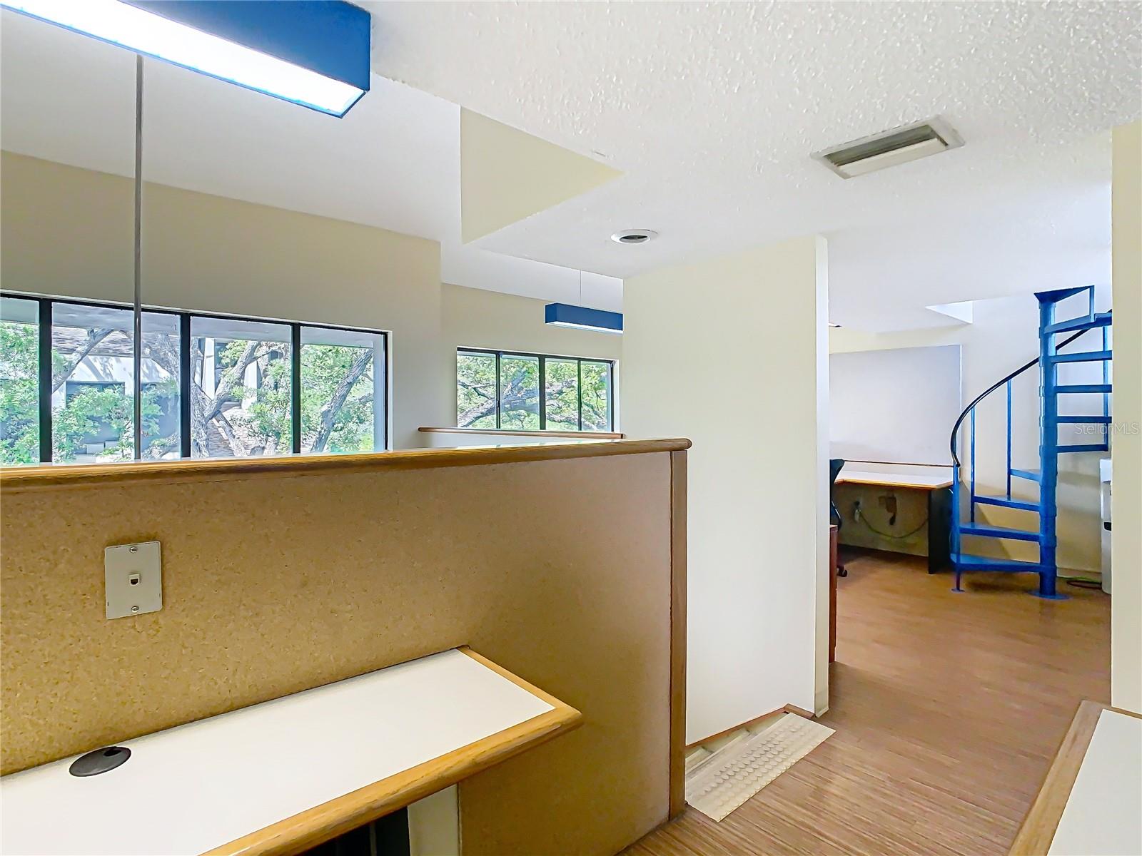 3333 W Kennedy Blvd #201 Property Photo 40