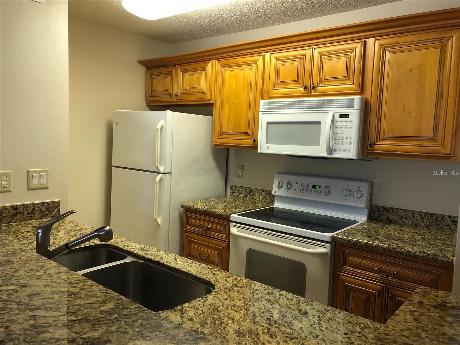 10114 Winsford Oak Blvd #517 Property Photo 3